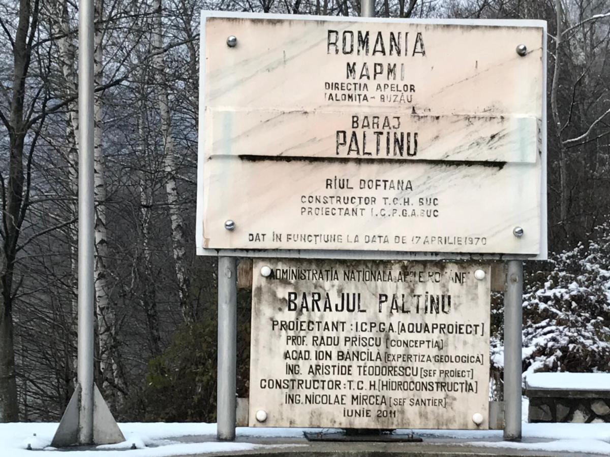 Апартаменты Casutele Doftanei Tesila Экстерьер фото